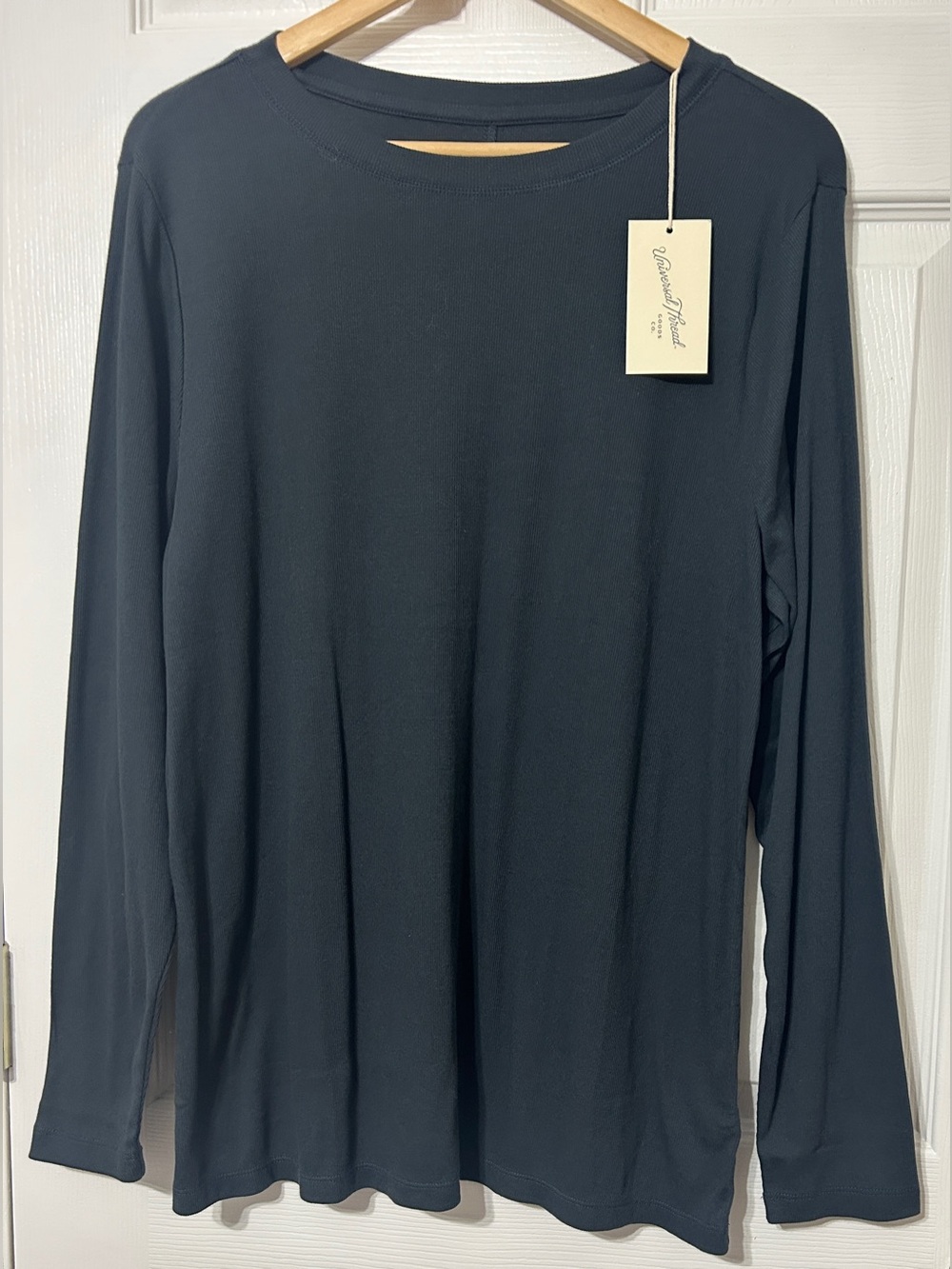 Universal Thread Womens Black Ribbed Knit Pullover Tee Top NWT Size 1X